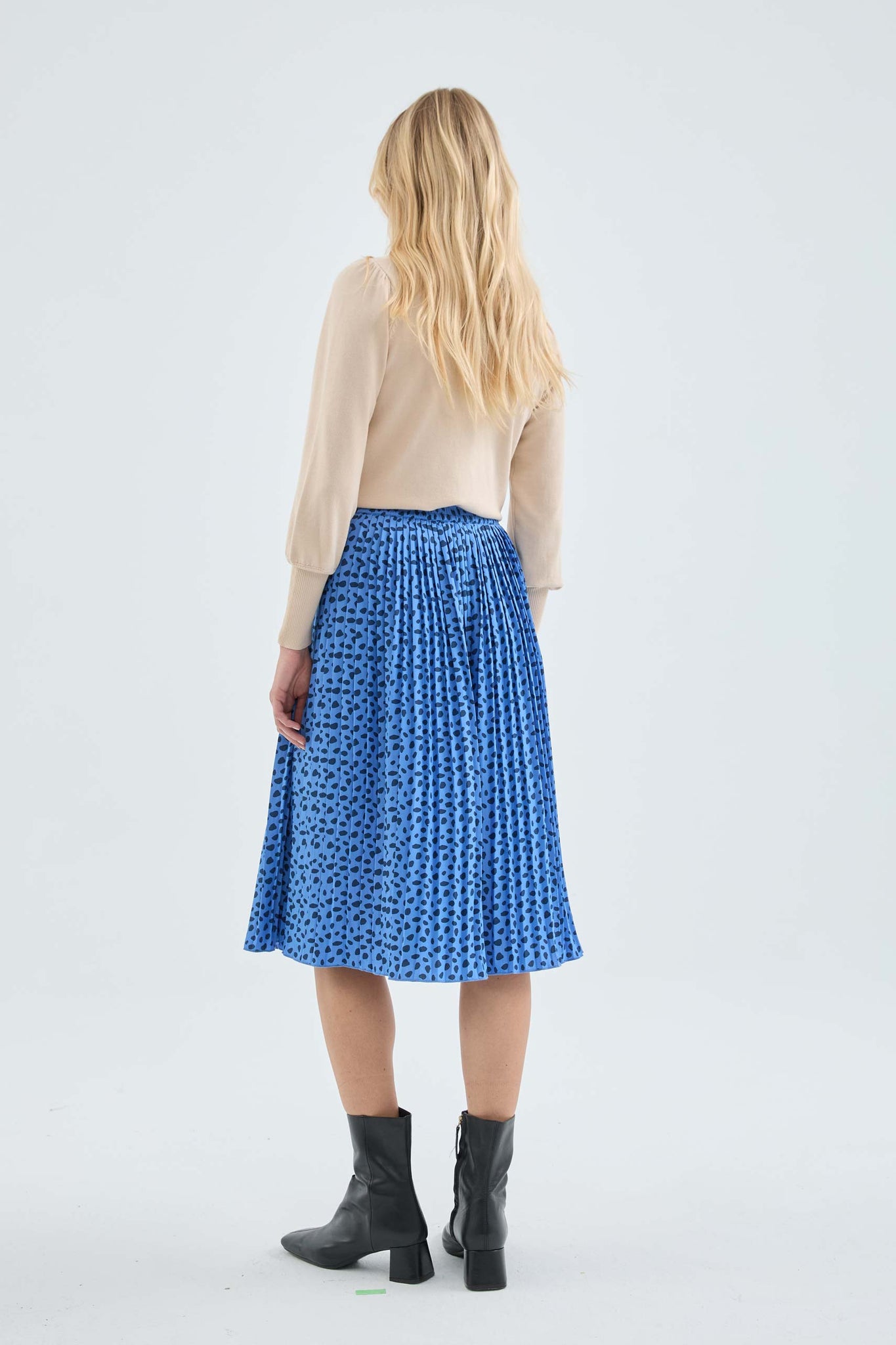 Avery Blue Leopard Print Pleated Skirt